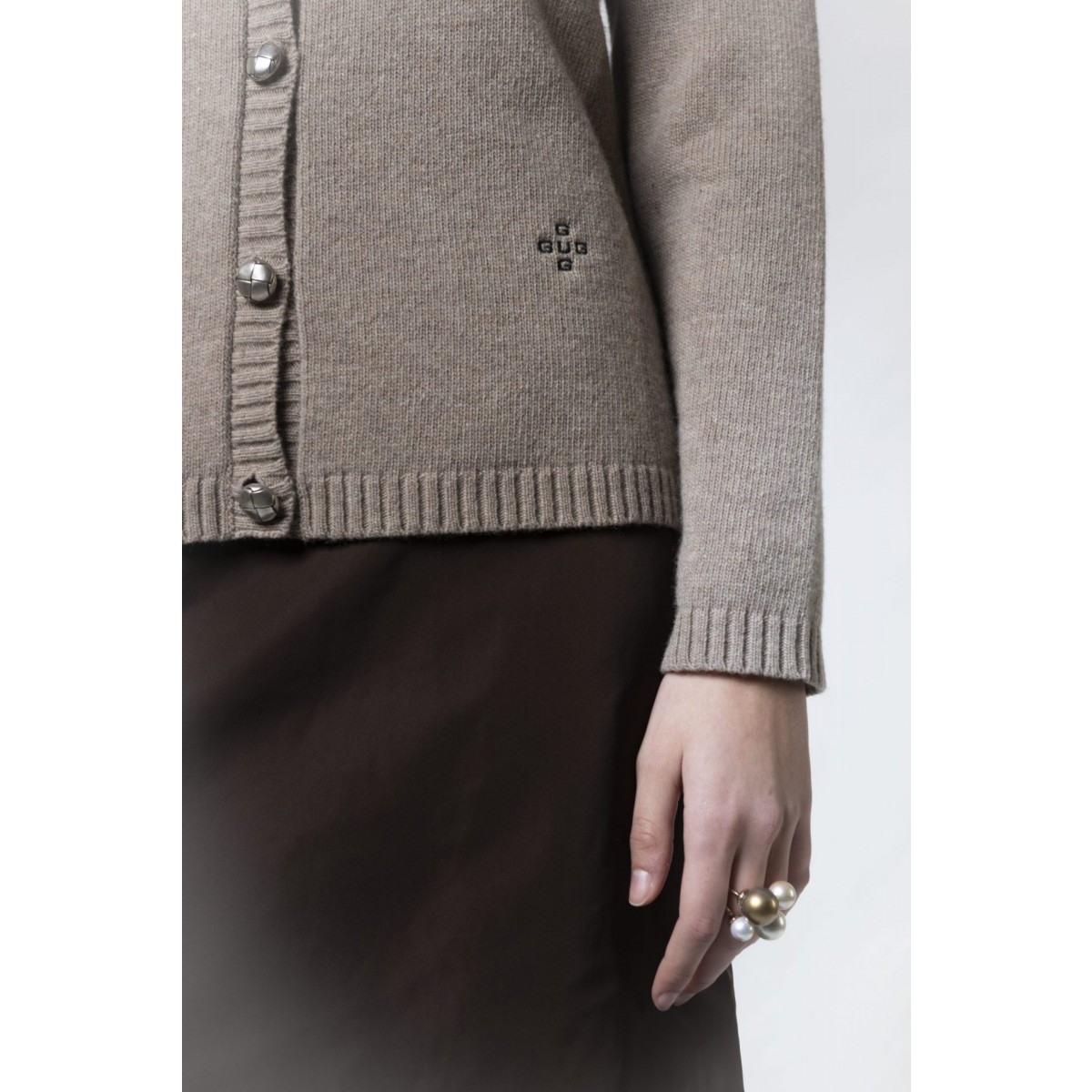 EliseGug7021CardiganWolly-01