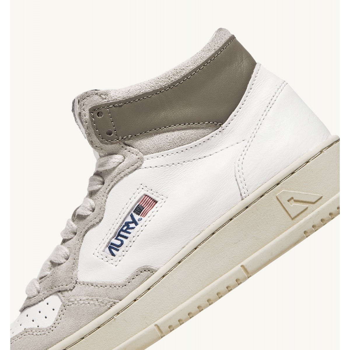 AutrySneakersGS10CremeBeige-05