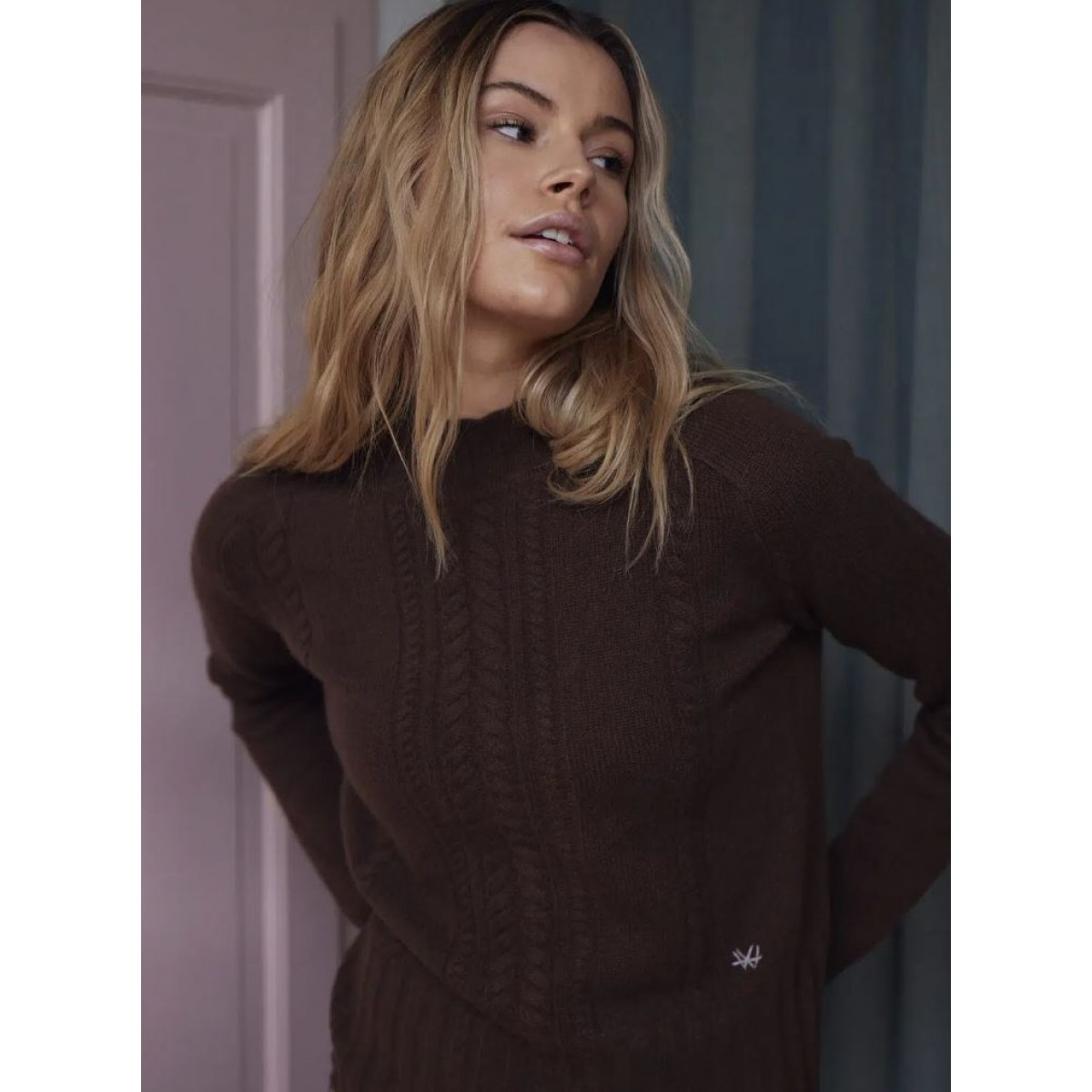 WUTHCASHMEREJanetPulloverChokolate-03